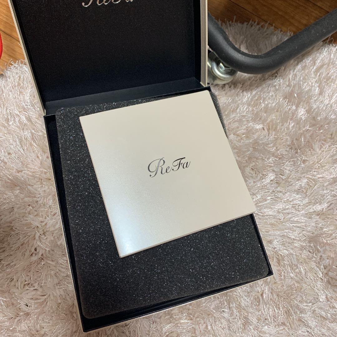 ReFa CARAT新品未使用　シリアルナンバーあり