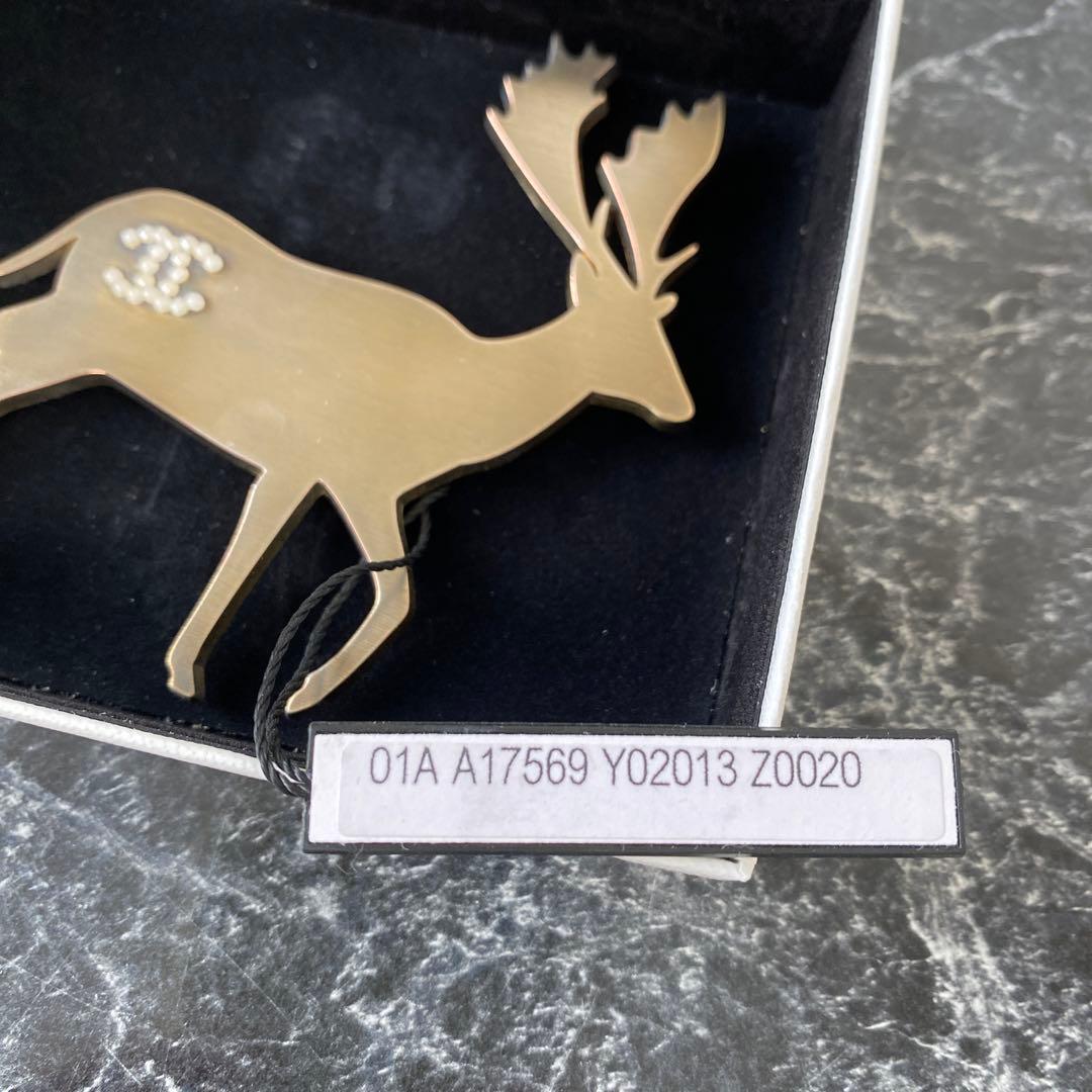 CHANEL シャネル トナカイ ブローチ ココマーク 箱付き