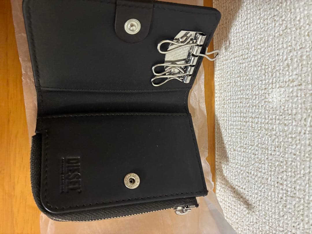 【新品・箱付き】DIESEL ディーゼル 4連レザーキーケース ブラウン