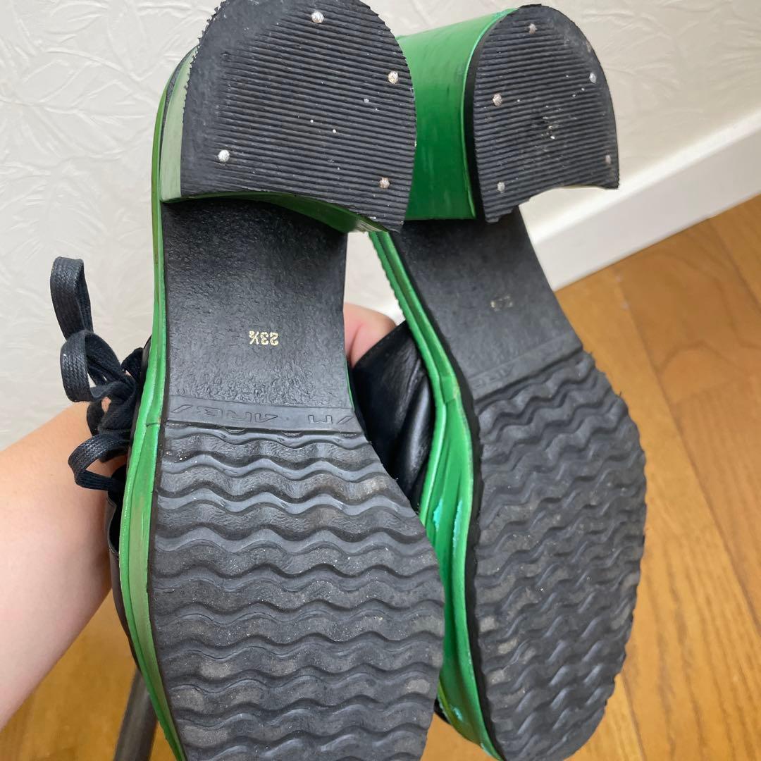 【20471120】ストラップミュールサンダル