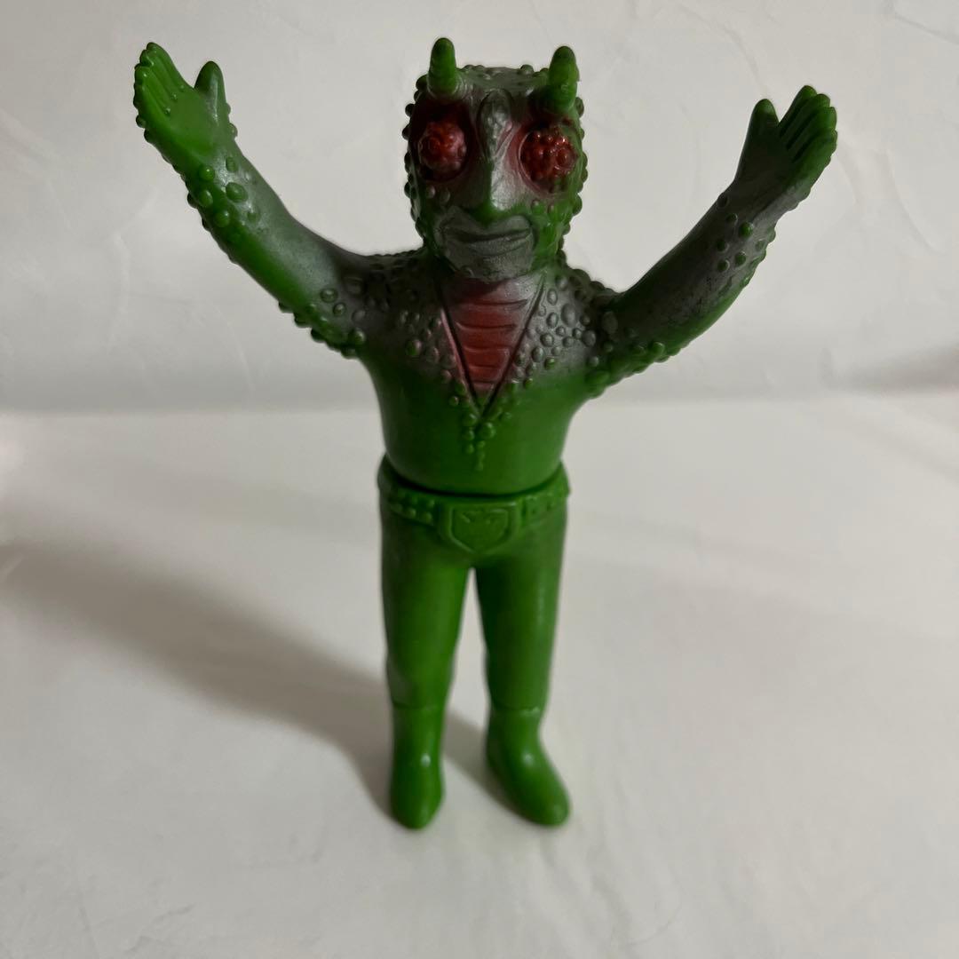 ⚠️当時物　仮面ライダー　ショッカー怪人　カメレオン男　かめれおん男　ミニソフビ