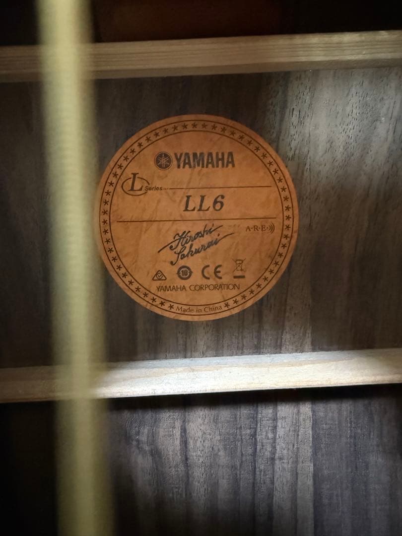 アコースティックギター　YAMAHA LL6