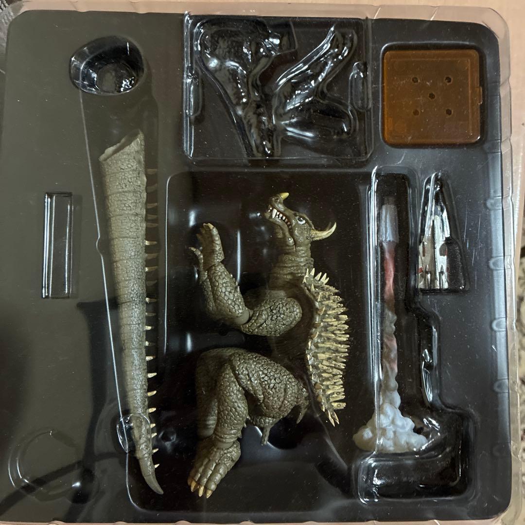 ⭐️希少⭐️特撮リボルテック　アンギラス　フィギュア　海洋堂