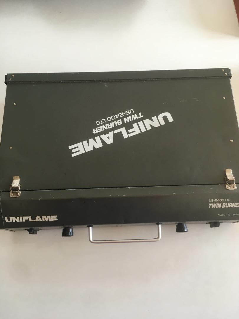 ユニフレーム　ツインバーナー　UNIFLAME US-2400 LTD