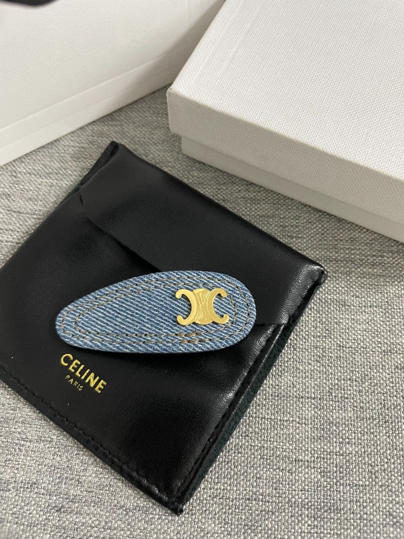 インディゴブルー/ 素敵 セリーヌ ヘアクリップ Celineトリオンフ