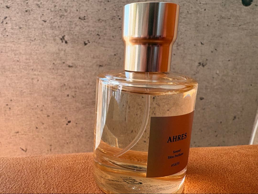 AHRES #SAYU 香水