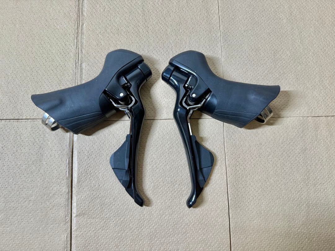 SHIMANO 105 ST-R7000 STIレバー