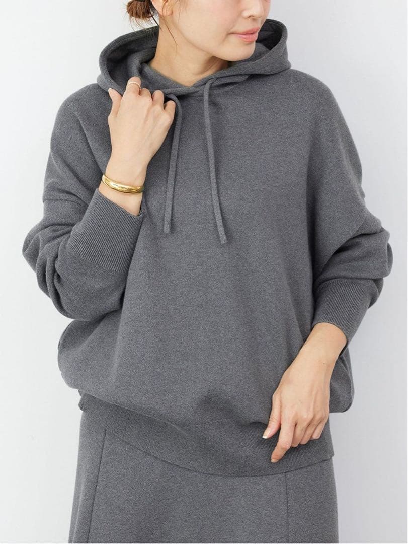 【tomo】Deuxieme smooth HOODY PULLOVER