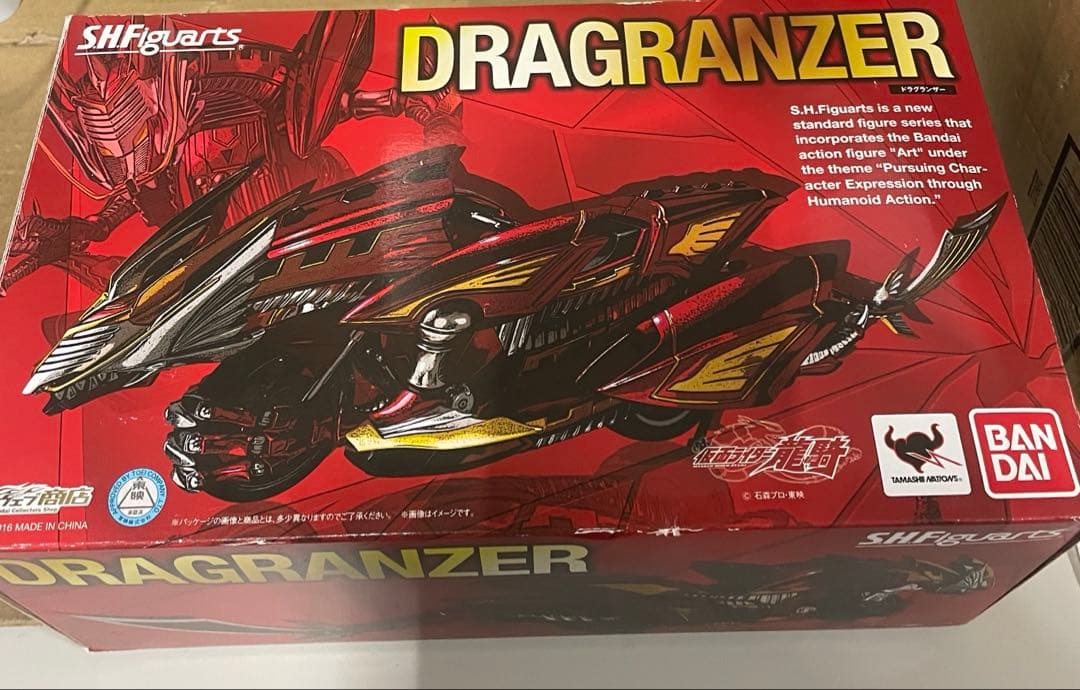 バンダイ　S.H.フィギュアーツ 仮面ライダー龍騎 ドラグランザー