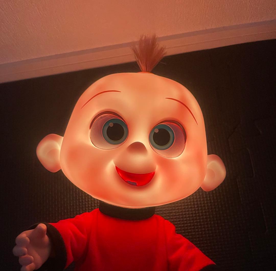 ディズニー　インクレディブル　ジャックジャック　ライトサウンドフィギュア