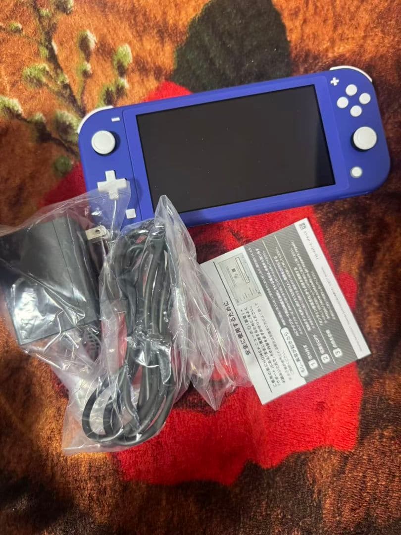Nintendo Switch Lite 青 美品