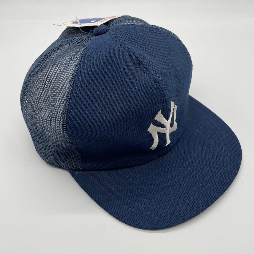 【超希少】80s ヤンキース メッシュキャップ AJD つば裏緑 デッドストック