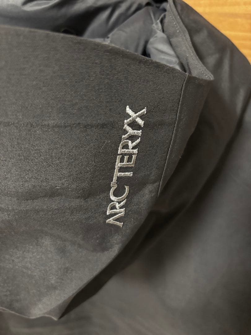 ARC’TERYX アークテリクス サーミー ダウン パーカ ブラック Mサイズ