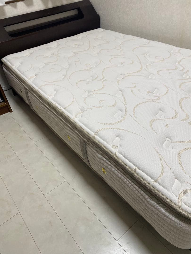 シモンズ 　セミダブルマットレス