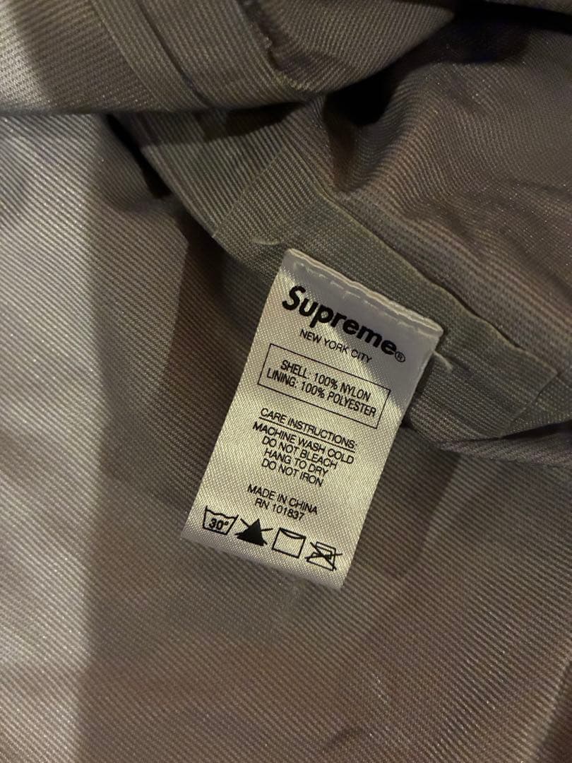 Supreme レッド ナイロンジャケット Mサイズ