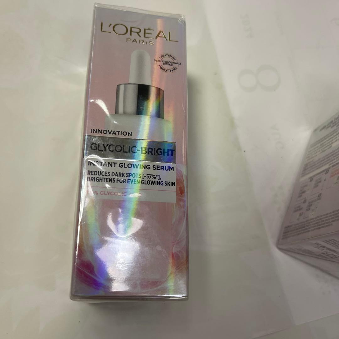 ロレアル　 美容液とSPF 17日中用クリーム　2点セット