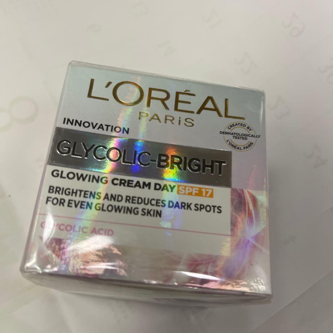 ロレアル　 美容液とSPF 17日中用クリーム　2点セット