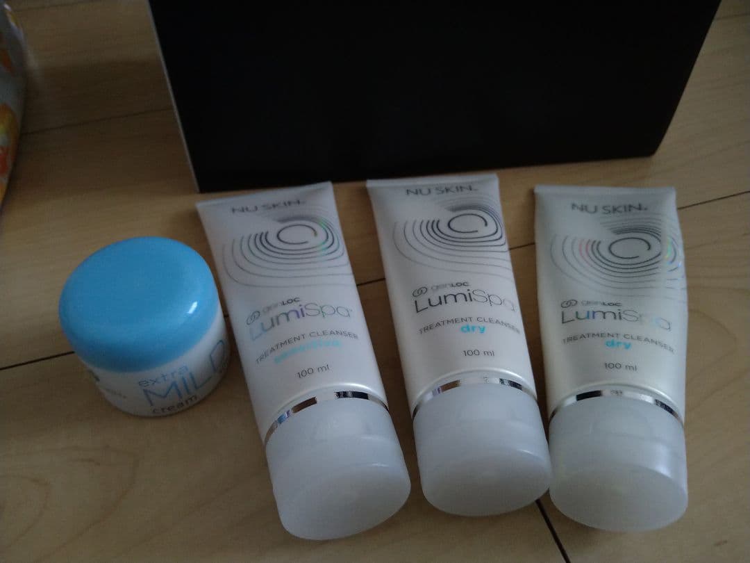 ルミスパ(LumiSpa)　美顔器