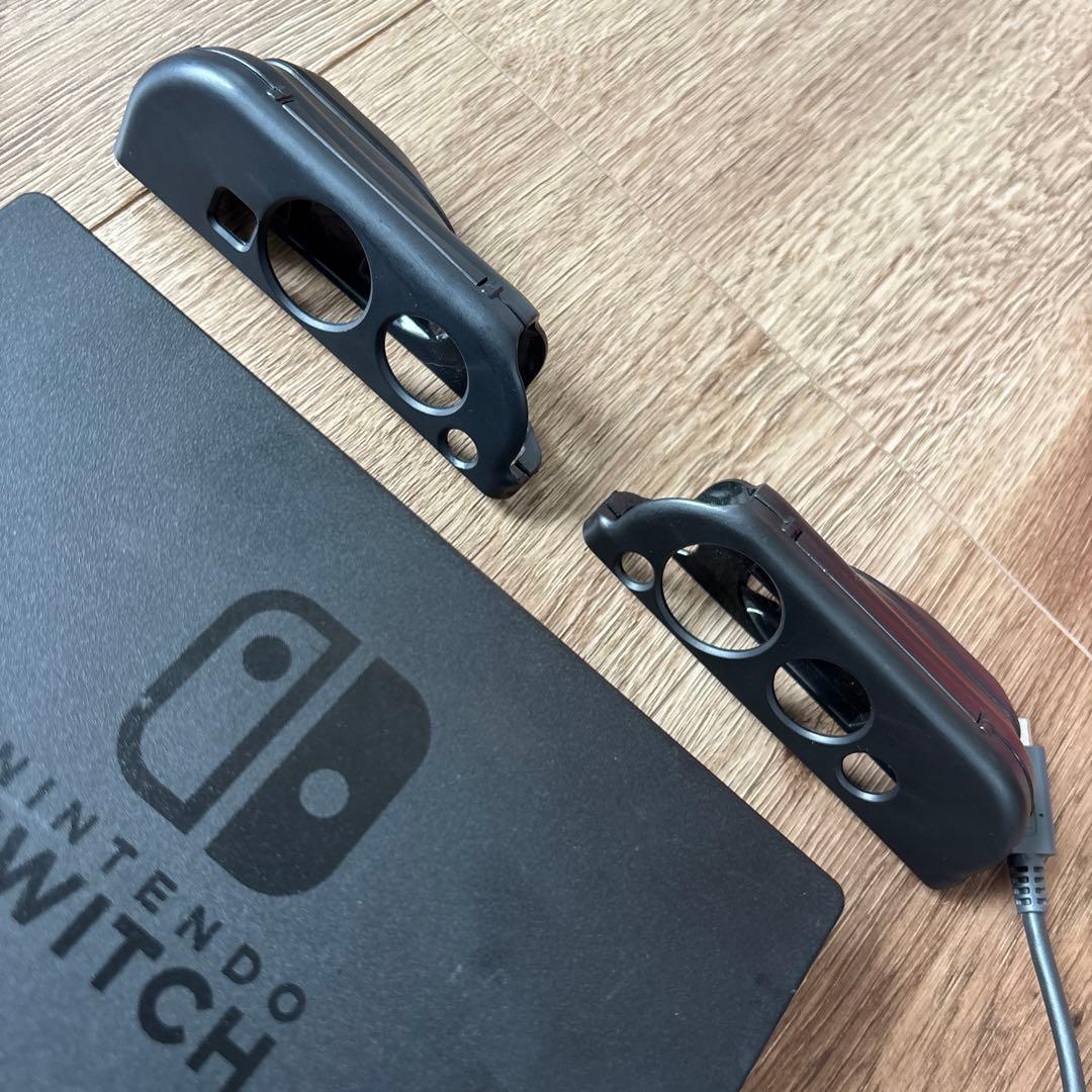 ニンテンドースイッチ本体　16ギガSDカード付