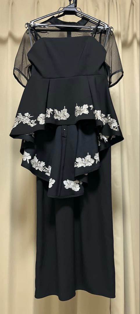 etoll 刺繍ペプラムビスチェ&Iラインドレスセットアップ