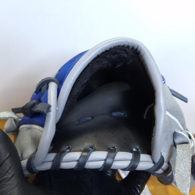 ヤバネ Yabane アマダナスポーツ 人気カラー 未使用 内野用 軟式グローブ