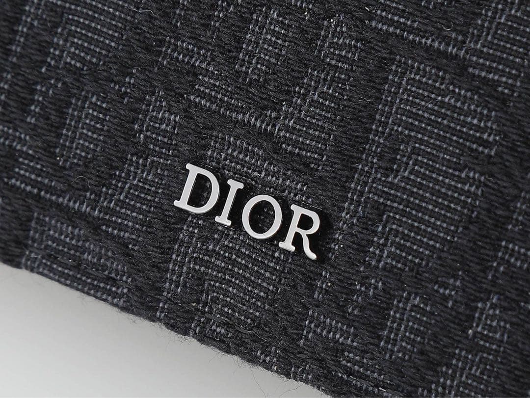 ディオール Dior 二つ折り財布 モノグラム柄