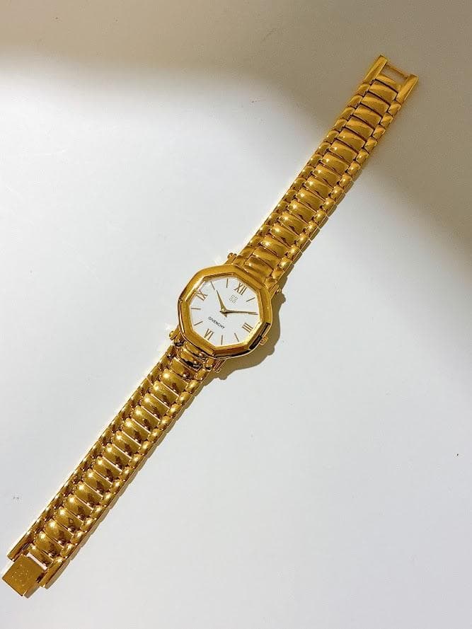 GIVENCHY ジバンシィ レディース腕時計 ゴールド クォーツ 箱・保証書