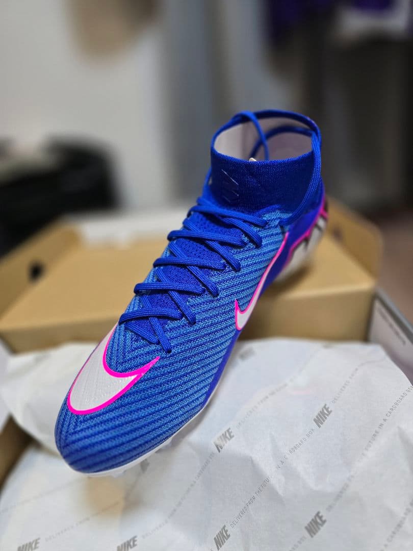 定価32,230円NIKE　マーキュリアルスーパーフライAG エリート　28.5