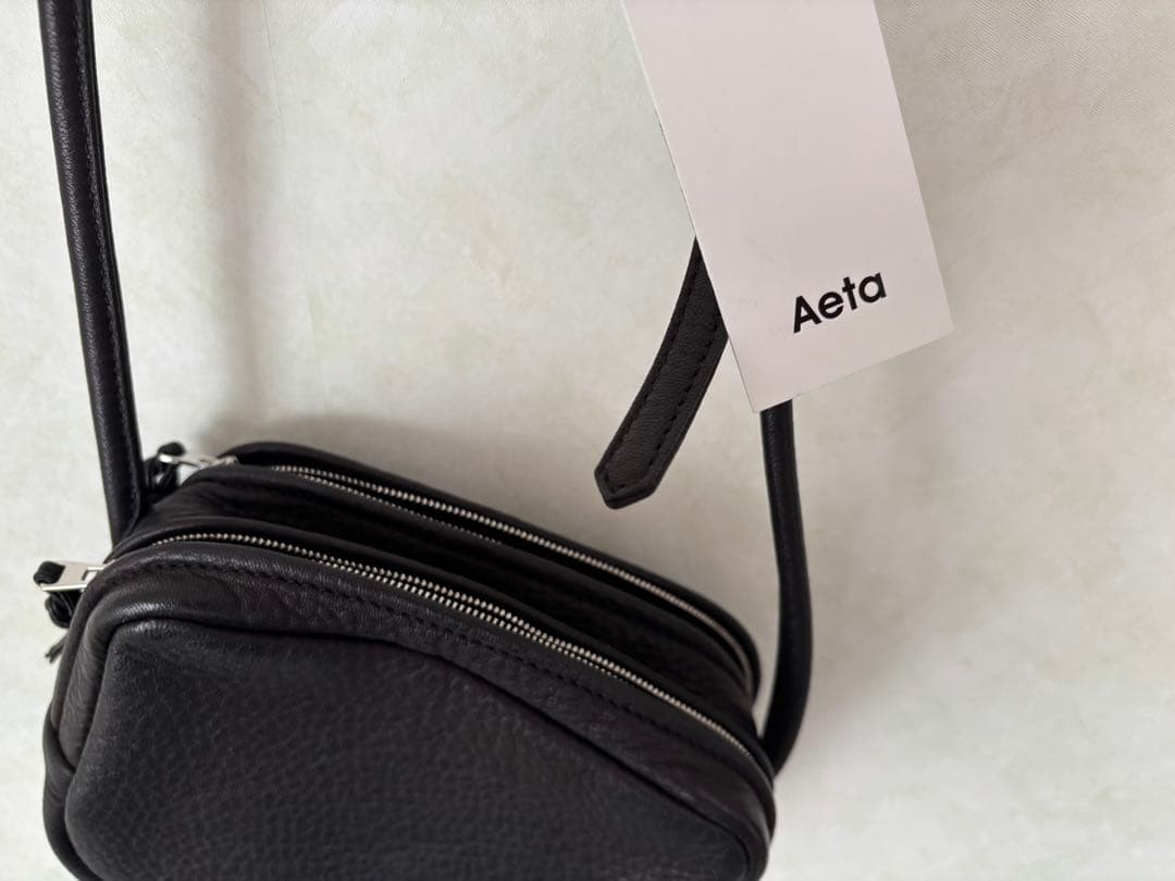 aeta DA108 スクエアショルダーバッグ