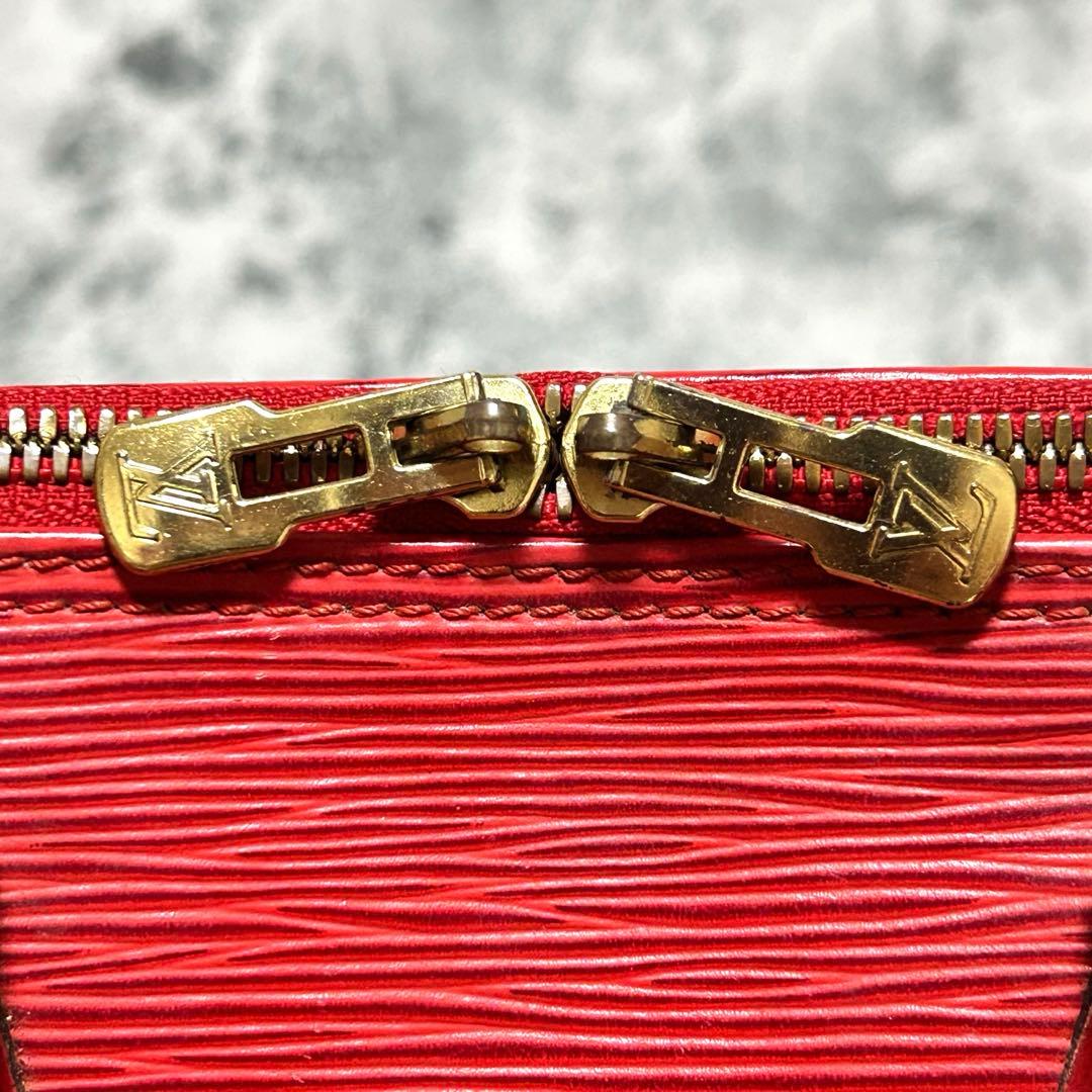 ルイ・ヴィトン Louis Vuitton アルマ ハンドバッグ エピ レッド