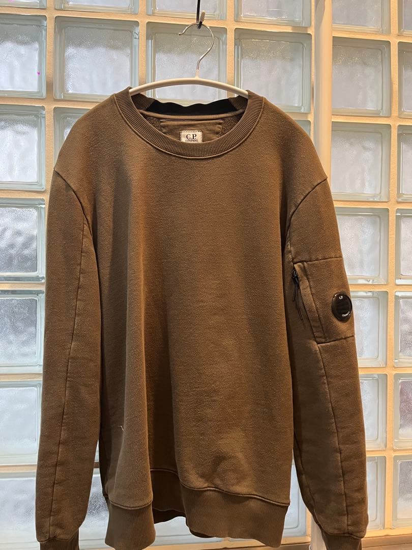 C.P. COMPANY オリーブ スウェットシャツ