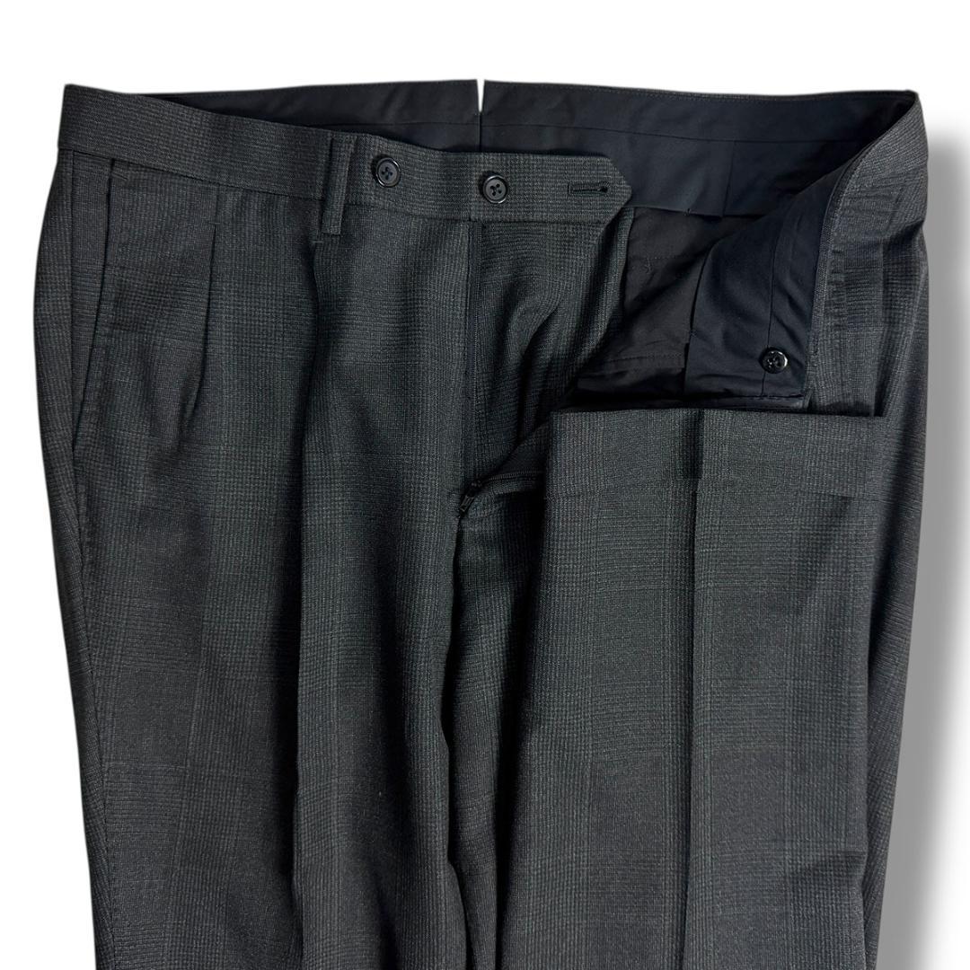 J6414美品ブリッラペルイルグスト DRAGOグレンプレイド3ピーススーツ50