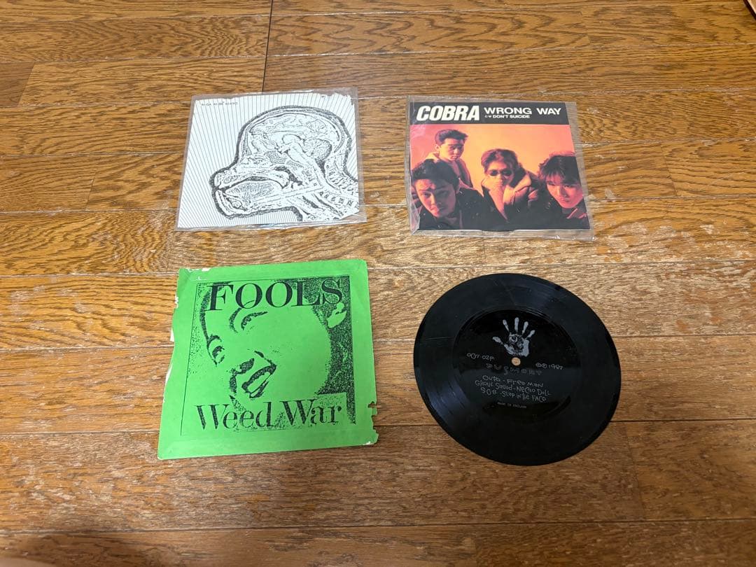 レコードコレクション：THE BLUE HEARTS, LIP CREAM,