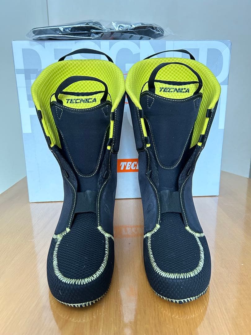 テクニカ ZERO G GUIDE PRO 27.5cm Flex130