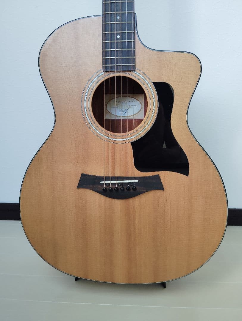 Taylor エレアコ 114ce