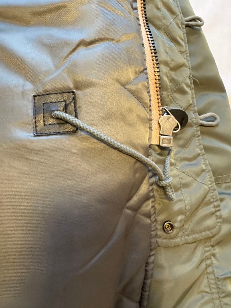 AVIREX 　N3B ミリタリージャケット M オリーブグリーン