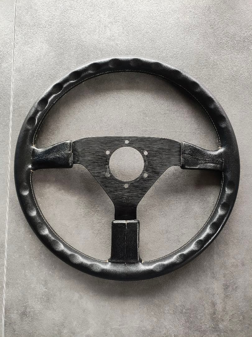 モモステアリング　NAロードスター純正op