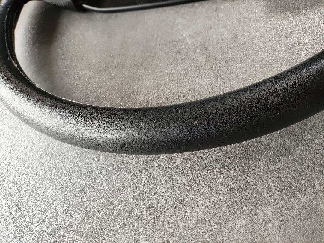 モモステアリング　NAロードスター純正op