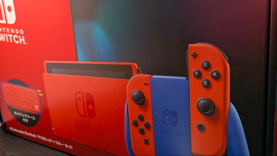Switch 限定マリオカラー　モンハンソフト付　純正コントローラー