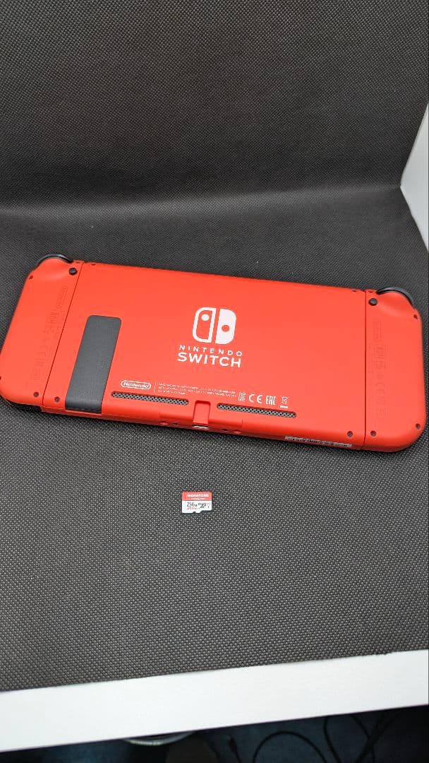 Switch 限定マリオカラー　モンハンソフト付　純正コントローラー