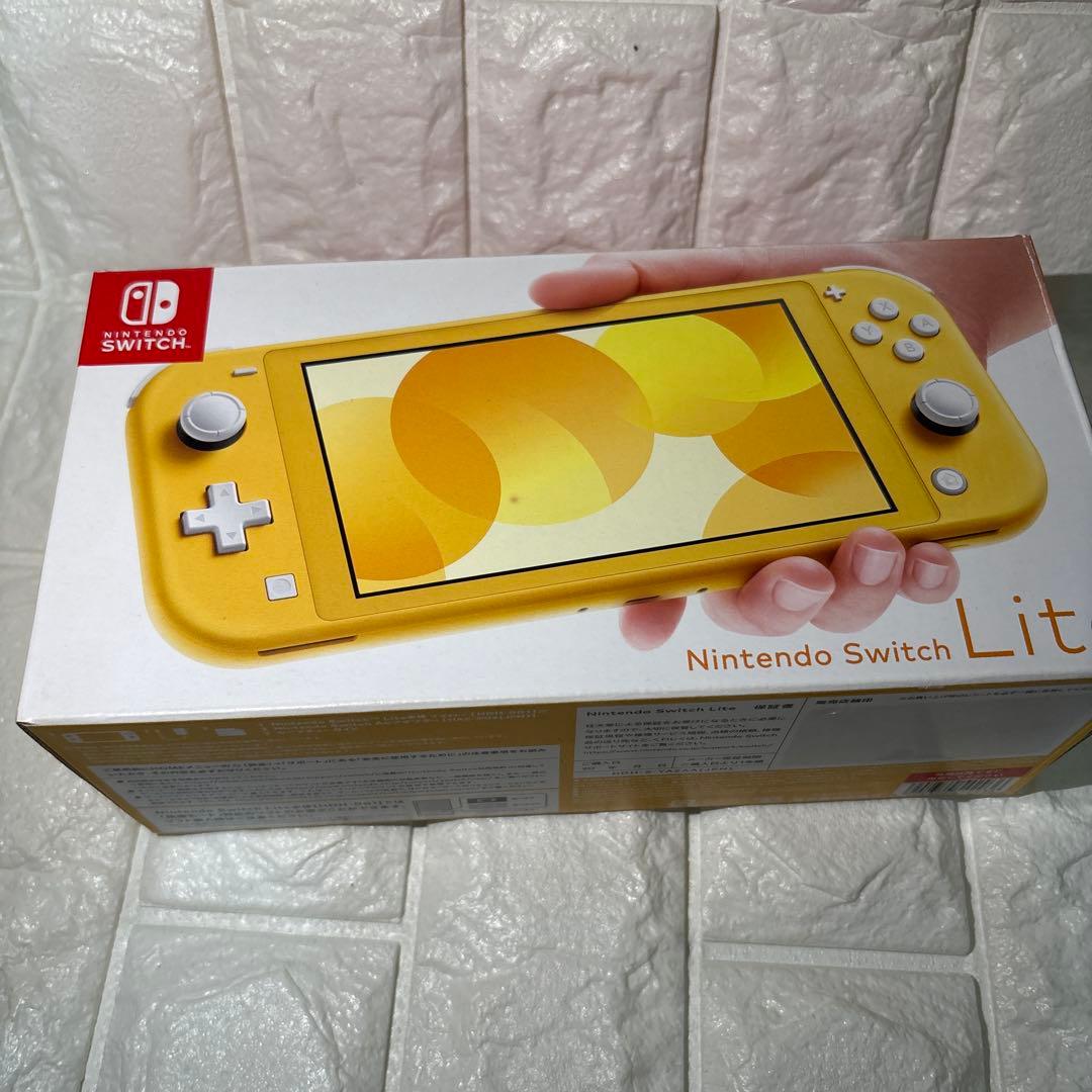 Nintendo Switch Lite イエロー　　　　　　2