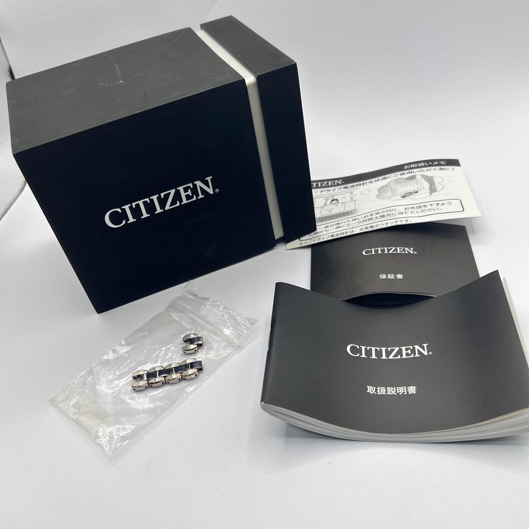 高級　CITIZEN シチズン エクシード9Pダイヤ　チタン　電波ソーラー腕時計