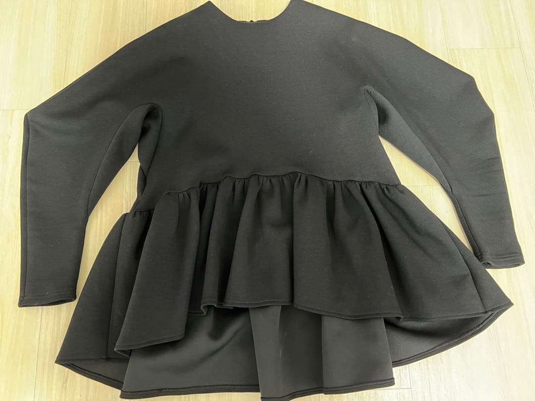 美品。ツルバイマリコオイカワ　フレアデザイン長袖チュニック