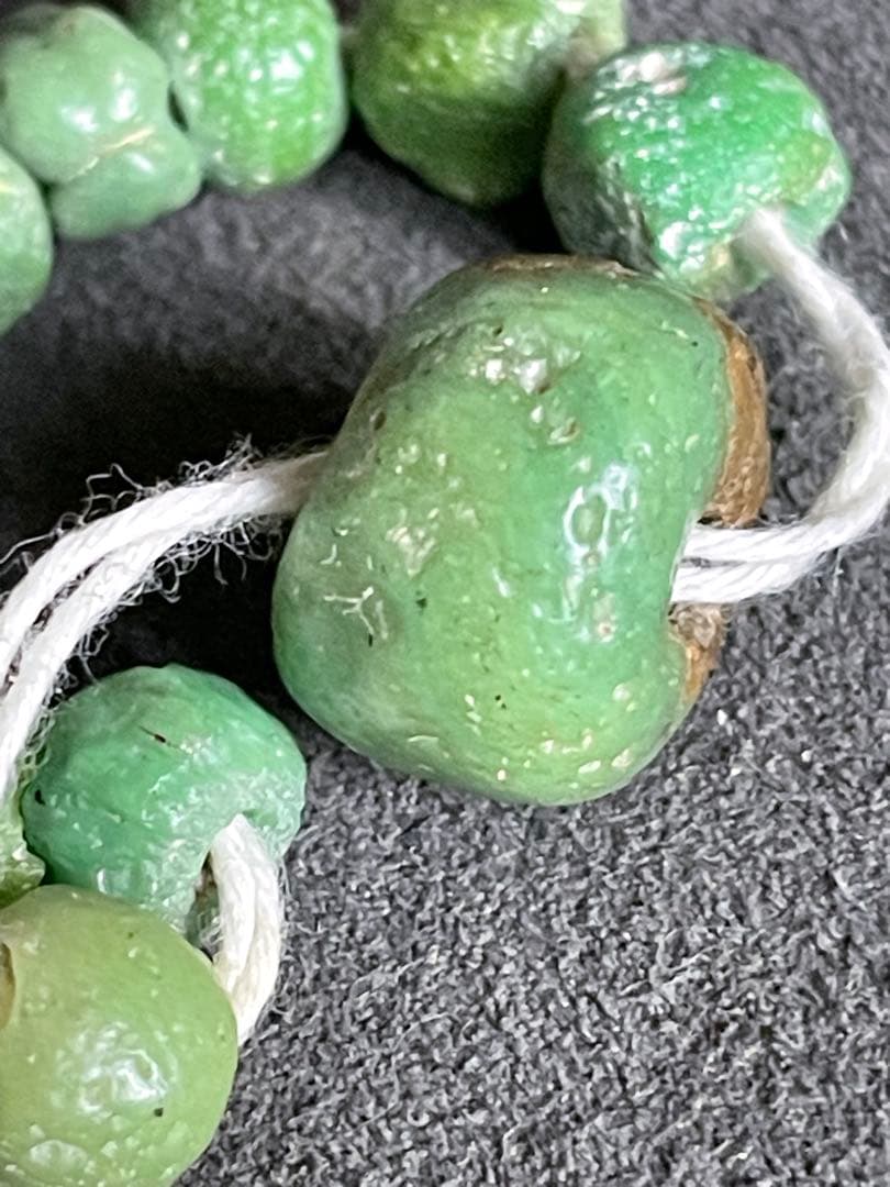 古墳期　硝子玉一連　風化　出土品　とんぼ玉