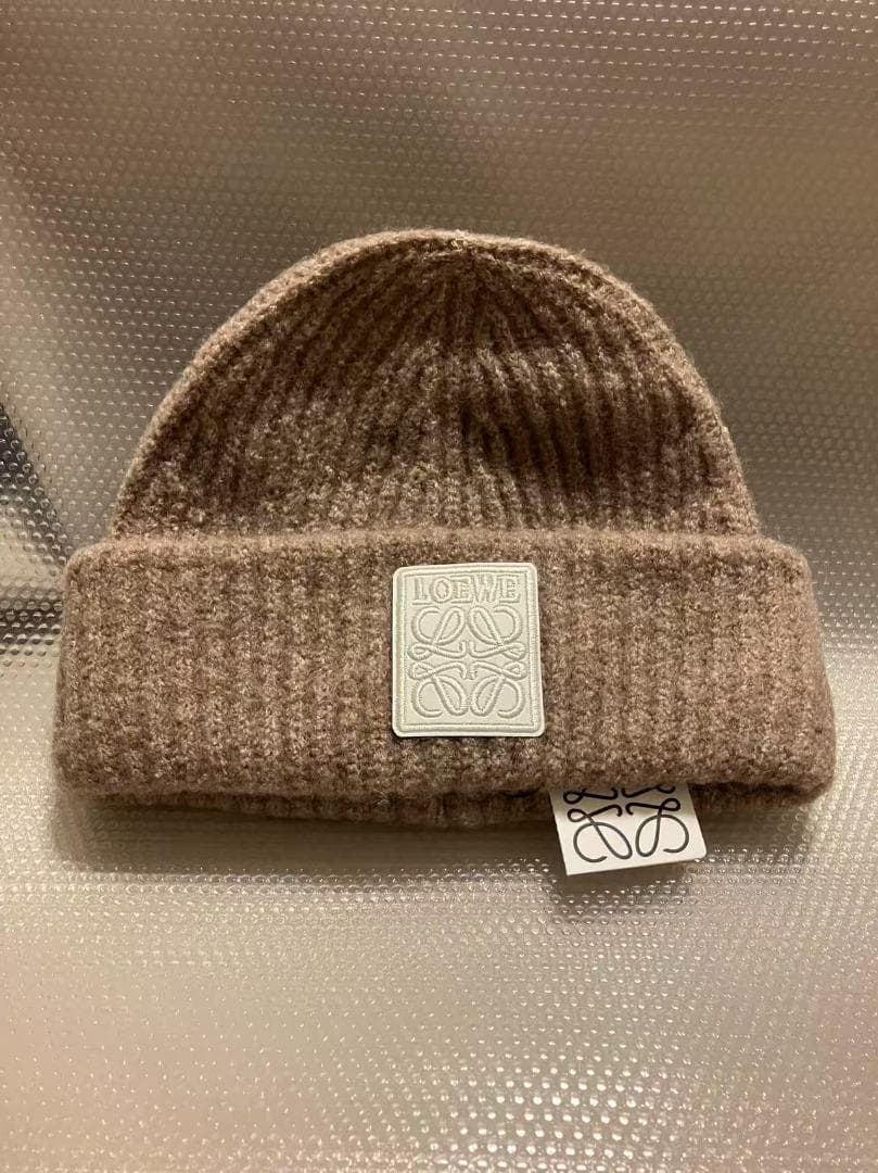 LOEWE ブラウン ニット帽