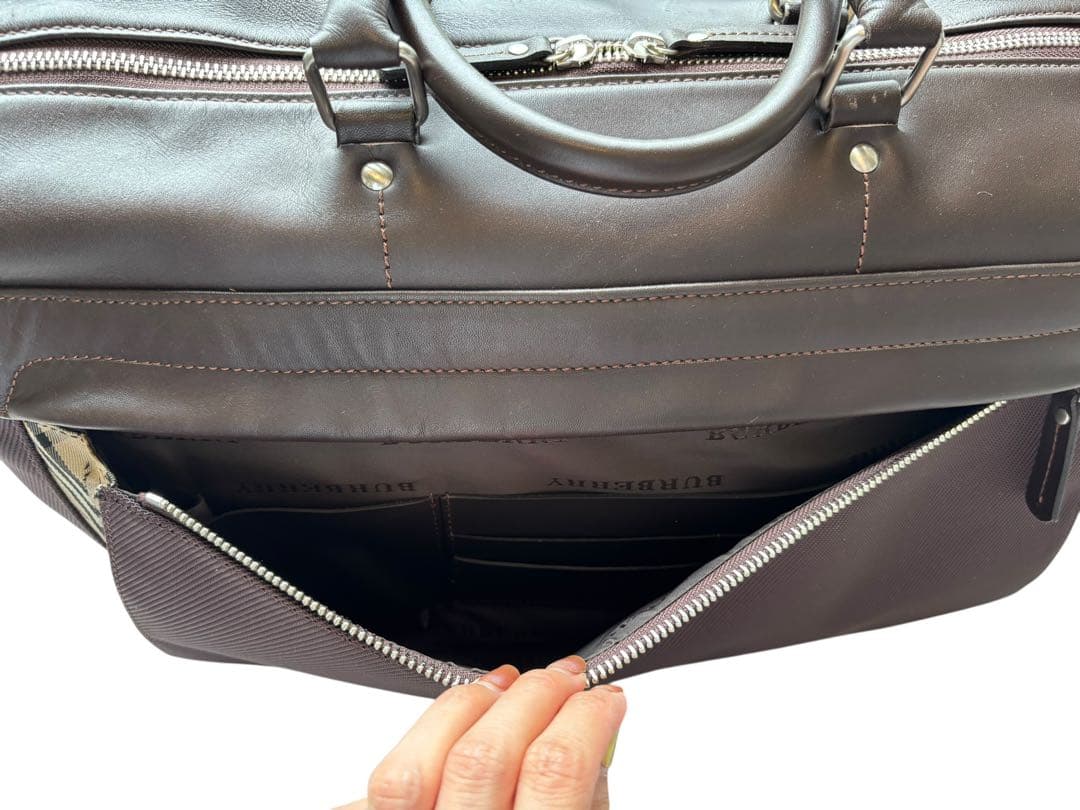 BURBURRY ボストンバッグ　旅行鞄　ビジネスバッグ　大容量　革　ブラウン系