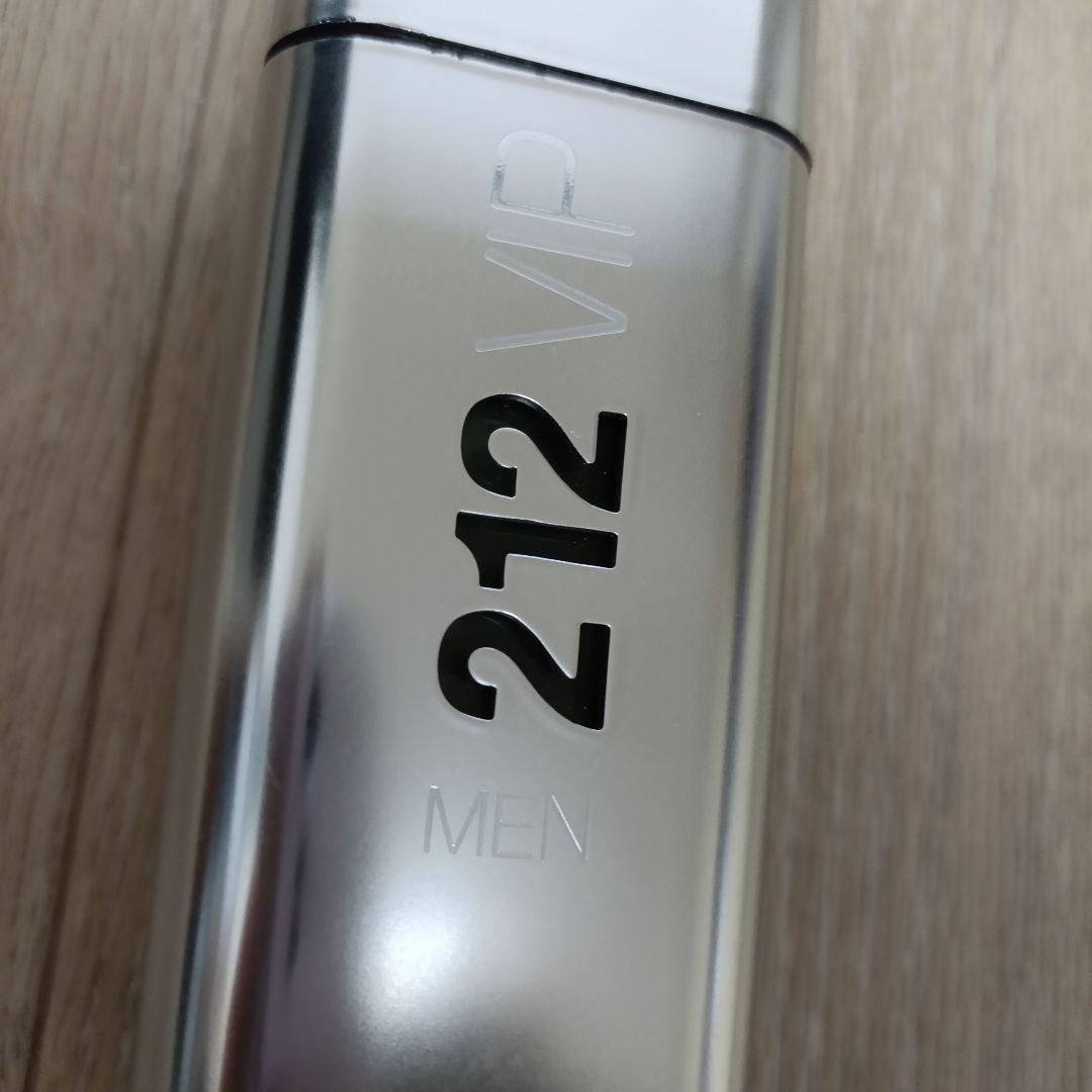 212 VIP MEN 　キャロライナヘレラ　100ml