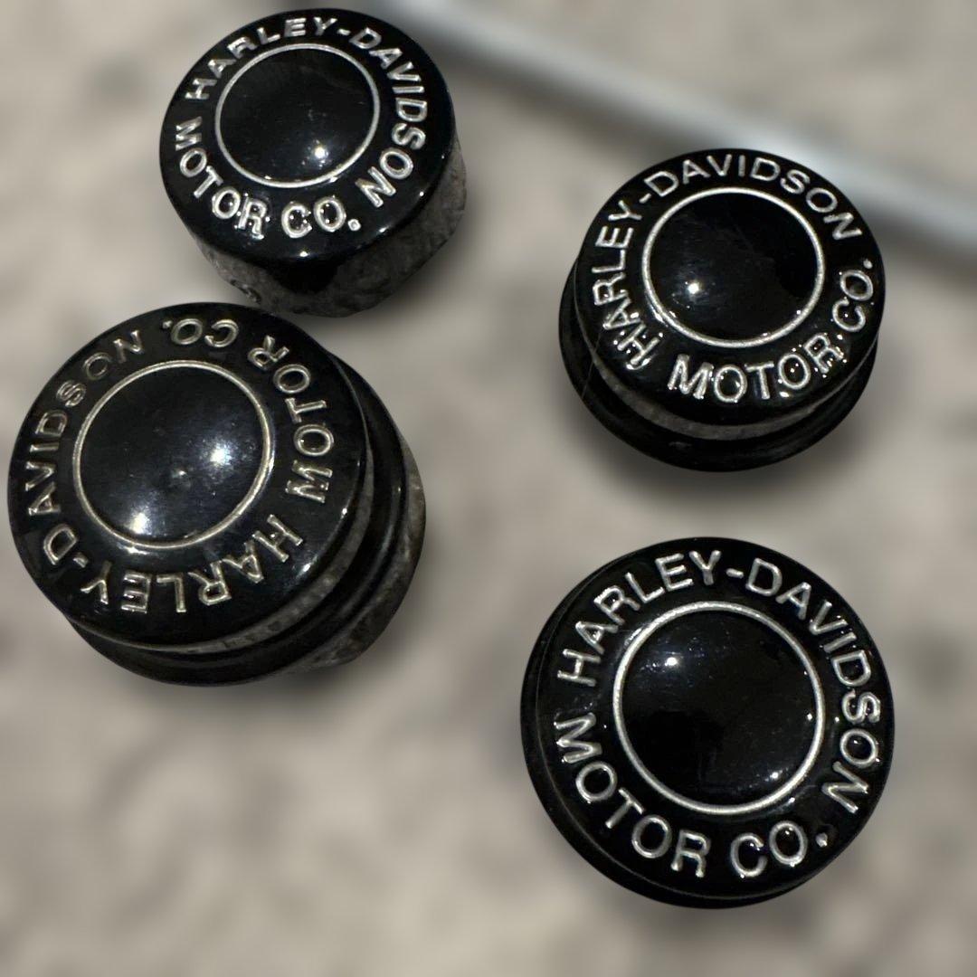 ハーレー純正　アクスルナットカバー　フロント&リア　FXLRS FXLRST