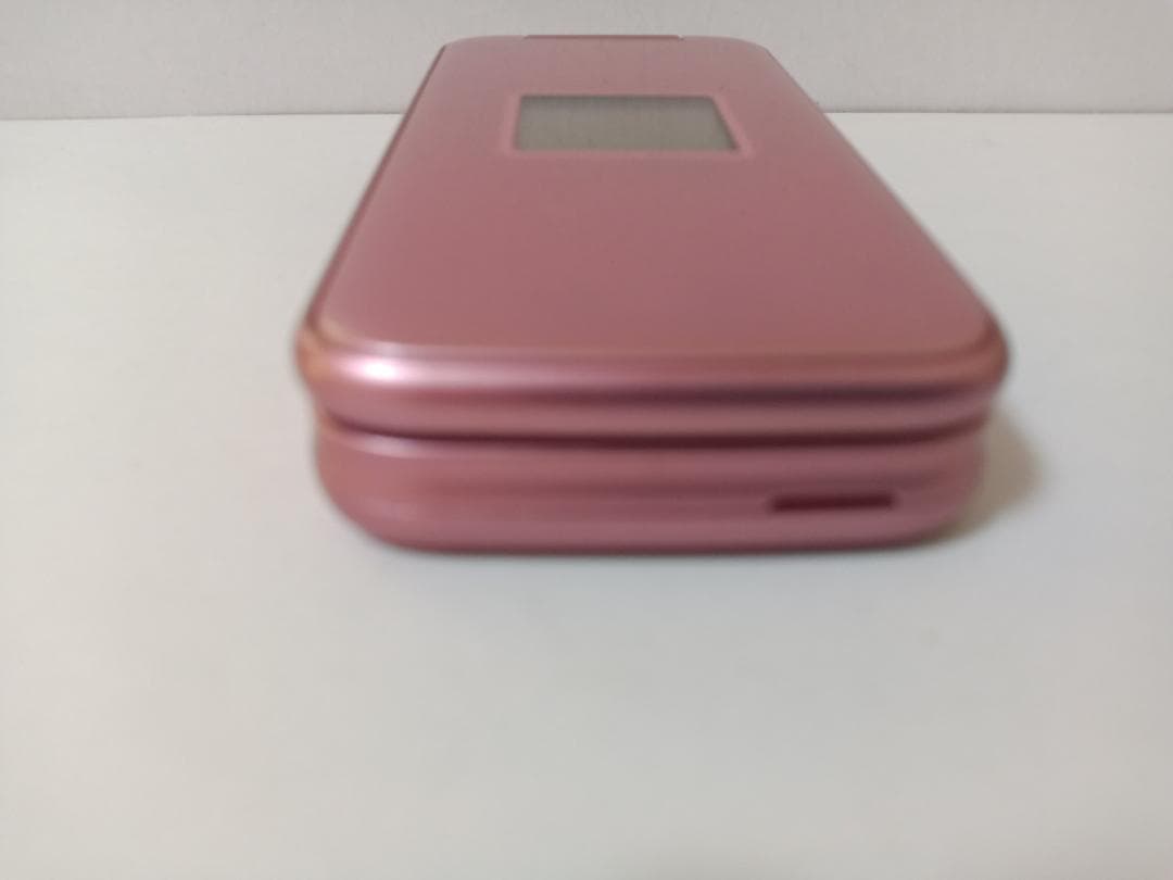 ☆ docomo らくらくホン F-02J ピンク