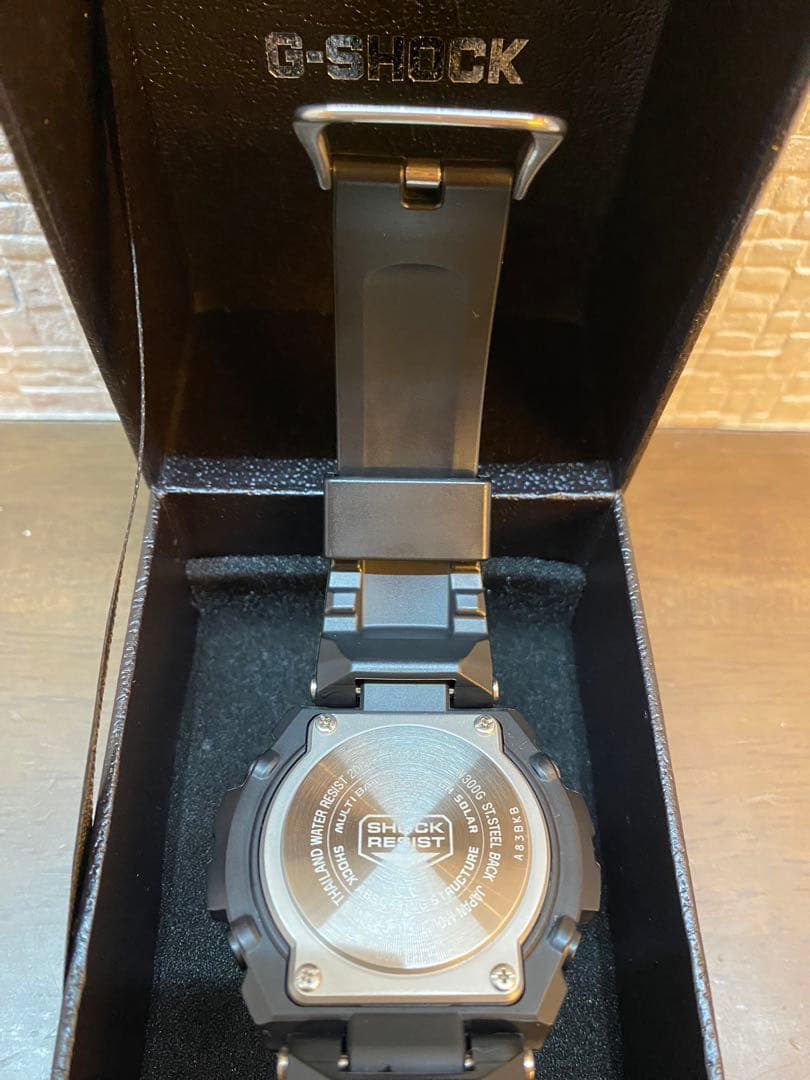 【極美品】G-SHOCK GST-W300G-1A1JF 電波ソーラー